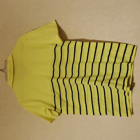 Shirt - Picture 2 of 3